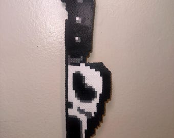 Colar Perler com Faca Black Scream