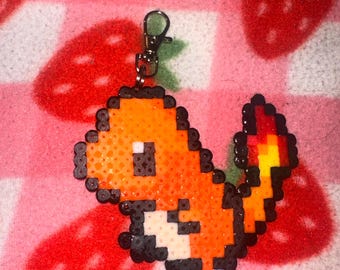 Chaveiro Charmander em Perler