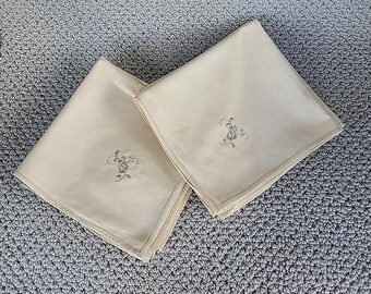 Set Of 10 Vintage Linen Embroidered Dinner Napkins Ecru Floral Design 15"
