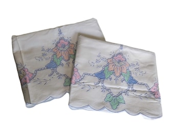 Vintage Pair Pillowcases EMBROIDERED FLOWERS 31"x20" Scalloped Edge