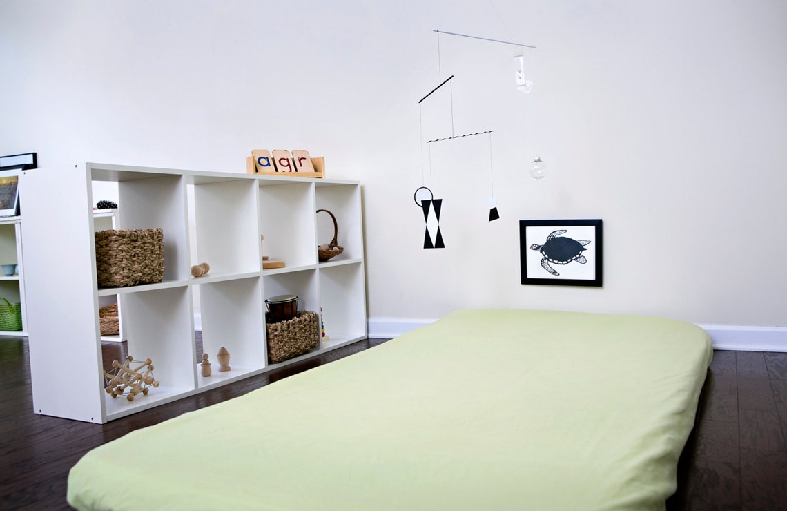 Die Munari Mobile A Classic Montessori Mobil Etsy