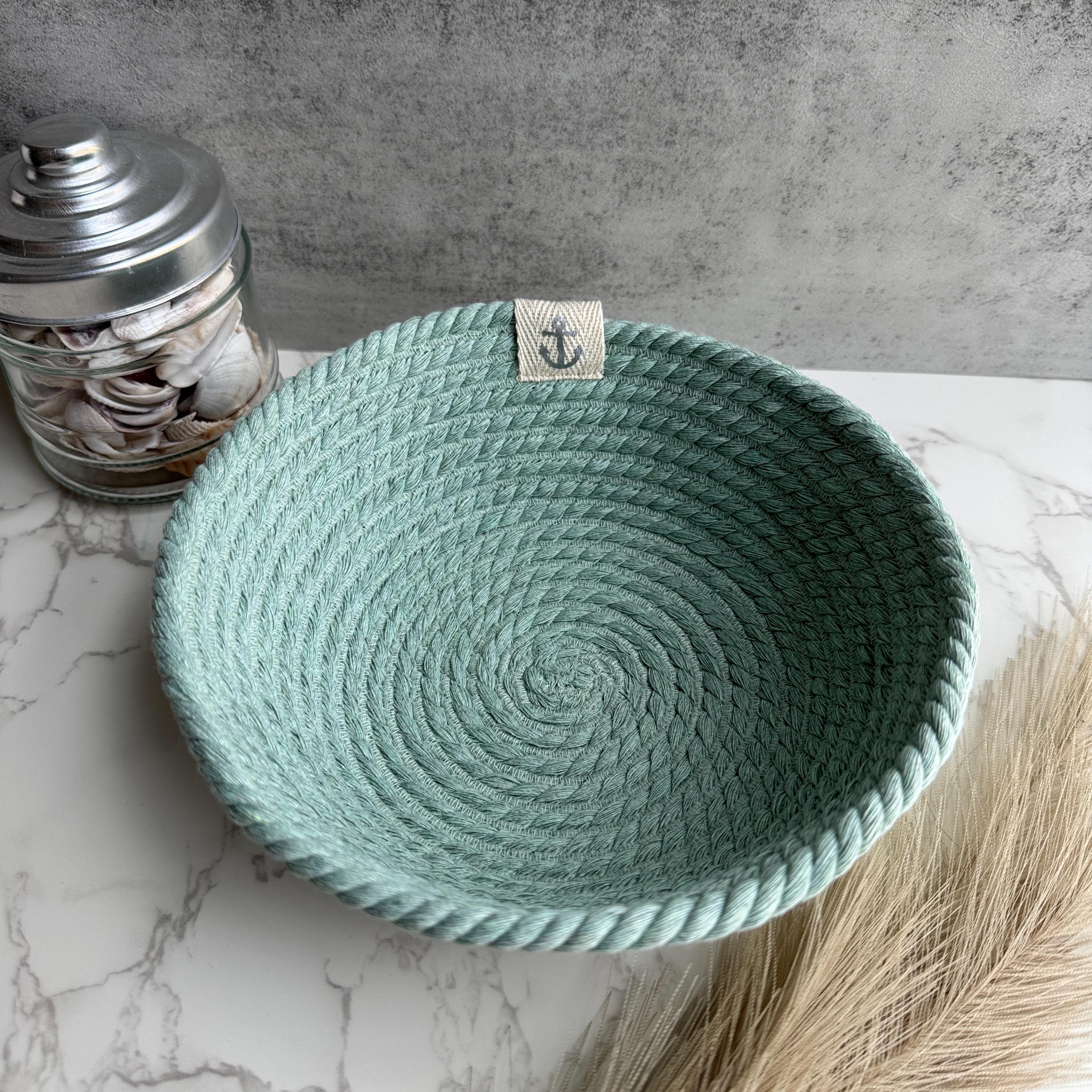 Bol nautique en corde vert sauge, bol porte-clés, options de rangement pour panier en corde, rangement personnalisé pour chambre de bébé, décoration de plage, décoration de foyer côtière