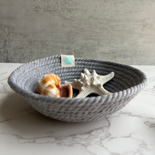 Beachy rope bowl home decor, Decor for beach house or coastal farmhouse, seashell holder, gray rope storage basket, shell key drop bowl