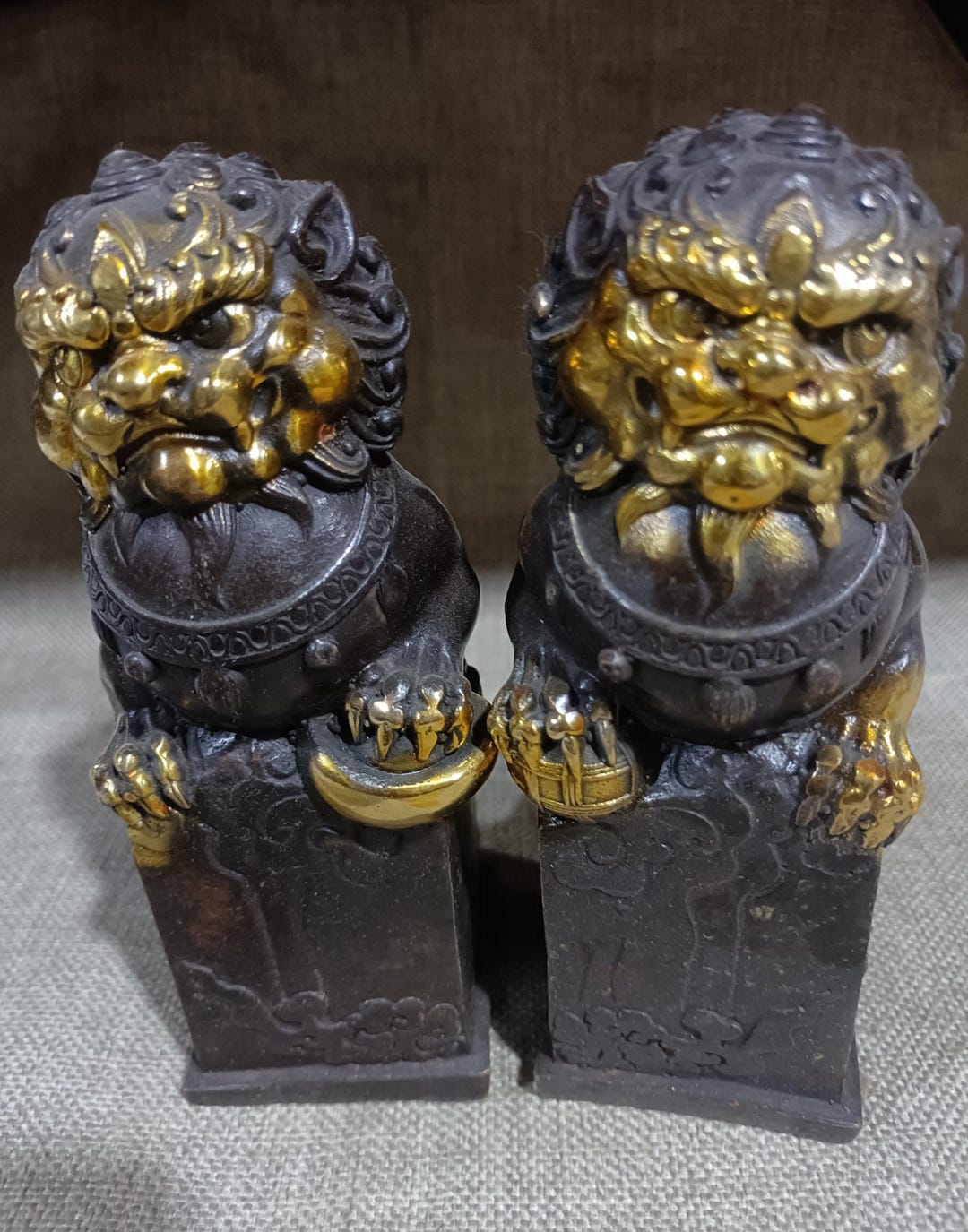 A Pair Vintage Brass Carved Lion Statue - Etsy