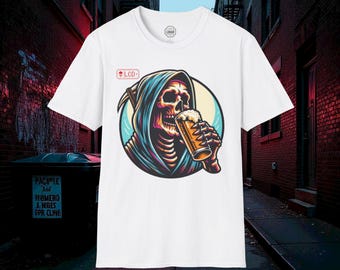 Camiseta de la Parca bebiendo cerveza / Camiseta de calavera bebiendo cerveza