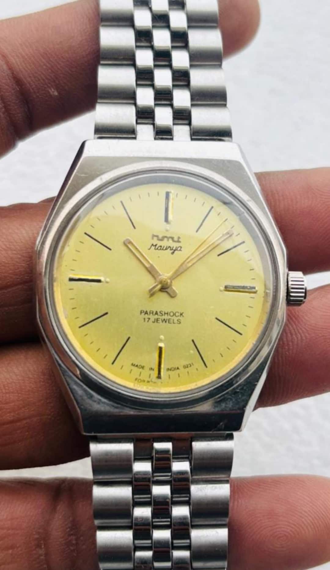 Vintage Original HMT Maurya Para Shock 17 Jewels Hand Winding