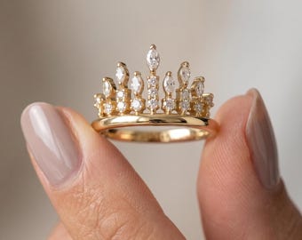Marquise Round Diamond Tiara Crown Ring | Vintage Inspired Gold Statement Band