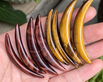 赤、黄、青のタイガーアイセプタムタスク（単品）、天然宝石ボディジュエリー、研磨クリスタルピアス、スピリチュアルプロテクションストーン
