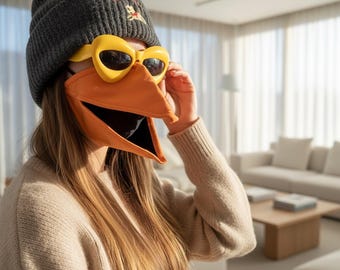 Funny Bird Beak Face Mask with Yellow Sunglasses, Quirky Costume Accessory for Adults, Handmade Cosplay Beak Mask for Festivals & Gag Gifts