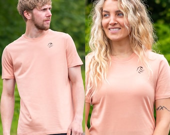 OceanWave Organic T-shirt in Coral - Unisex Sustainable Streetwear - For Sea Surf & Nature Lovers