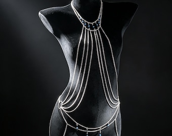 Silberne, mehrlagige Körperkette, blauer Perlen-Körperschmuck, für Musikfestivals, Club-Fotoshootings, Junggesellinnenabschiede