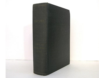 Encore a Continuing Anthology 1946 Includes pieces by Salvador Dali, Damon Runyon, Bertrand Russell, Oscar Wilde, many more Vintage Book