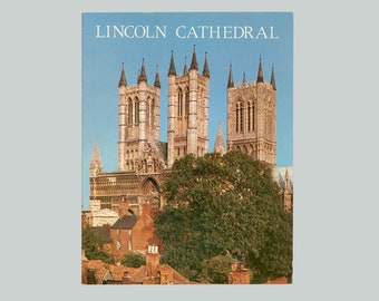 Lincoln Cathedral  by the Rt. Rev. D. C. Dunlap. Guide to the Cathedral's Architecture. Pitkin Pride of England Series. With 5 postcards OP