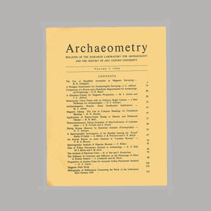 Puede incluir: Una portada de revista amarilla y blanca con el título "Arqueometría" y el texto "Volumen 7, 1964" y "Contenido". La revista es una publicación del Laboratorio de Investigación para la Arqueología y la Historia del Arte, Universidad de Oxford.