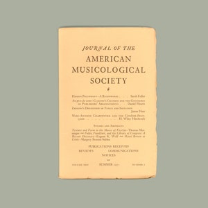 Op de afbeelding: Een vintage tijdschriftcover met de titel "Journal of the American Musicological Society" gedrukt in zwarte tekst op een crèmekleurige achtergrond. Het tijdschrift is van de zomer van 1974 en is nummer 2.