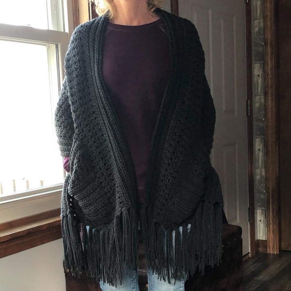 hooded shawl with pockets