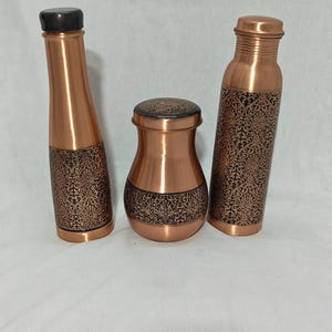 Dispensador de agua de cobre antiguo de 8 litros con soporte, 2 botellas y vaso. Decoración de cocina de lujo. Regalo para la salud. imagen 14