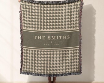 Personalized Houndstooth Woven Blanket, Jacquard Woven Throw Sofa Decor, Custom Family Name Woven Tapestry, Wedding Housewarming Gift