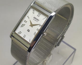 80s Vintage Seiko Quartz タンク ブラック文字盤 SGP 80s Vintage Seiko Quartz タンク ブラック文字盤 SGP 80s Vintage