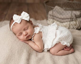 White Newborn Photography Outfit, Ruffle Newborn Romper with Bow Headband, Baby Girl Coming Home Outfit, Newborn Photo Prop Set