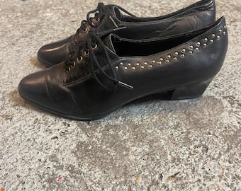 Zapatos de tacón de punta vintage de los años 80 para mujer, de la marca Laura Berg, talla 4.
