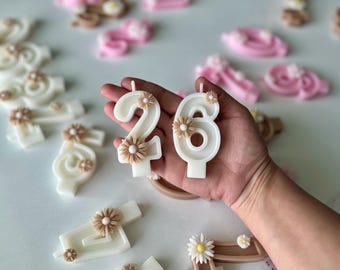 Candelina di compleanno a forma di numero con fiori, candeline a forma di margherita in cera di soia per torte