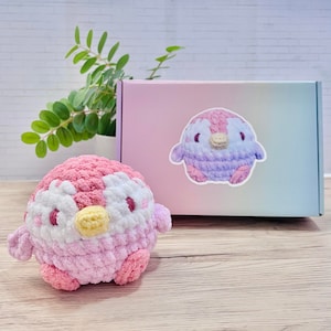 Beginner Crochet Kit, Easy Starter Amigurumi Kit, DIY Craft Kit Gift with Step-By-Step Video Tutorial, Penguin, Animal