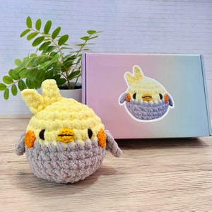 Beginner Crochet Kit, Easy Starter Amigurumi Kit, DIY Craft Kit Gift, Cockatiel, Bird, Birb, Pet, Animal