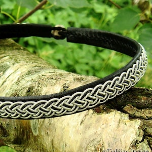 Scandinavische Sami-ketting | Lapse sapmi-choker | FREKI | Halsband van tinnen en rendierleer