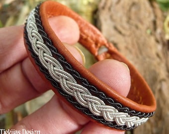 MJOLNIR Sami bracelet, Size M, Cognac brown reindeer leather, pewter and black copper braids, Antler closure, READY to SHIP