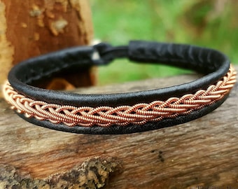 Sami bracelet THOR | Swedish lapland cuff | Scandinavian copper and reindeer leather wristband with antler closure