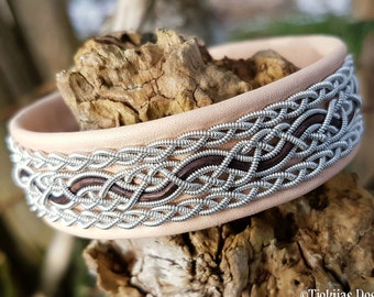 Sami bracelet cuff | NIDHOGG Lapland reindeer leather and pewter armband | Scandinavian tribal viking style