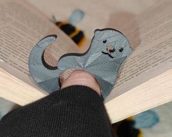 Otter Book Page Holder Thumb Accessory One Handed Reading Assistant