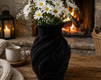 Midnight Bloom Vase Cover Häkelmuster | Strukturiertes Blatt Wohnkultur (Digitaler Download)