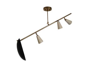 Lámpara de techo Sputnik de latón de mediados de siglo, tres luces