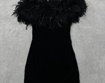 Dave & Johnny Size 4 Black Velvet Ostrich Feather Mini Dress VTG Cocktail NWT