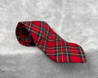 Vintage Brooks Brothers Tartan Plaid Silk Necktie Red Holiday Classic Mens USA