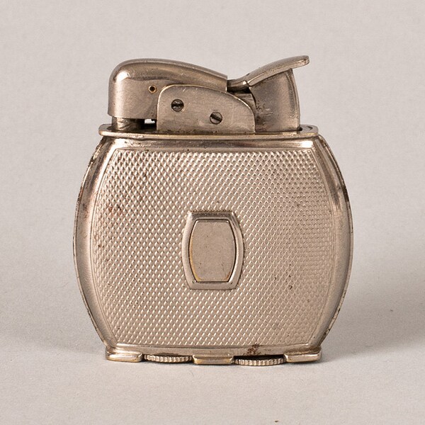 Working 1940s Evans Chromium Hobnail Pocket Lighter