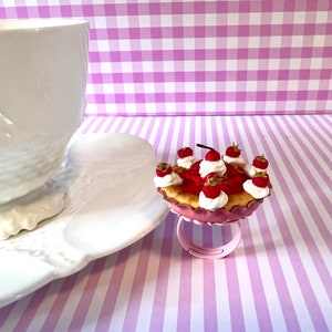 Cherry Pie Ring- Berry fruit Pie jewelry- Strawberry Pastry Jewelry - Mini Food Jewelry - Food Ring - Kawaii Ring -Pastry Ring- Gift for Her