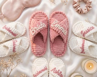 Pantuflas de chenilla personalizadas con nombre, pantuflas personalizadas para damas de honor, recuerdo para despedida de soltera, regalo de boda, despedida de soltera, zapatos cómodos para el hogar.