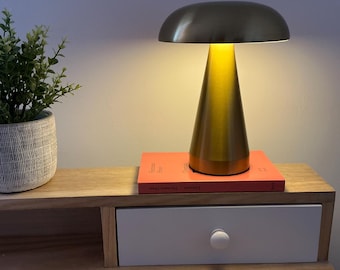 Lámpara de seta | Lámpara negra | Lámpara dorada | Lámpara de mesita de noche | Lámpara de diseño minimalista moderna