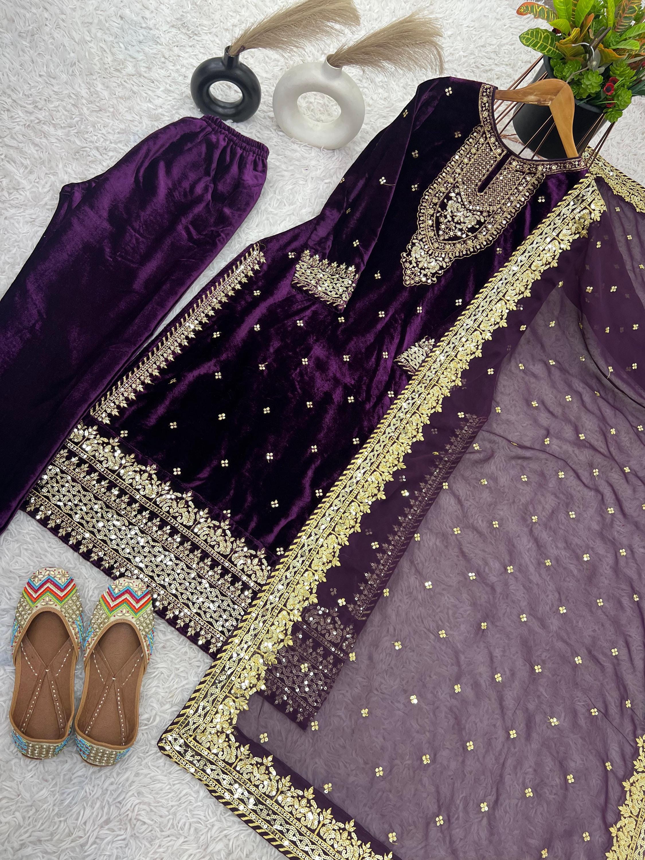 Velvet Hooded  Set