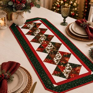 Christmas Table Runner Quilt Pattern – Festive Holiday Patchwork Table Topper