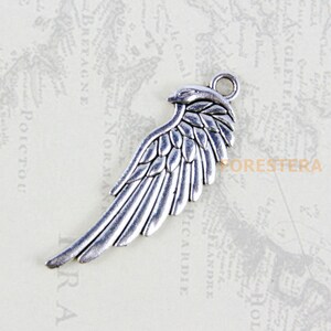 15Pcs Antique Silver Wing Charm Wing Pendant 33x11mm (PND259)