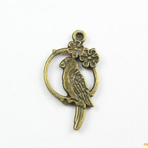 20Pcs Antique Brass Parrot Charm Parrot Pendant Bird Pendant 28x15mm (PND1227)