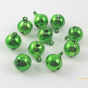 30Pcs 16mm Green Bells Jingle Bells Christmas Bells Pet Bells (Bell120)