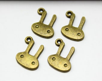 50 unids antiguo conejo de latón encanto conejo colgante 12x10mm (PND346)