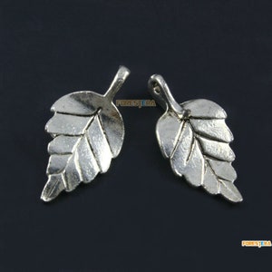 20Pcs Antique Silver Leaf Charm Leaf Pendant 29x15mm (PND1735)
