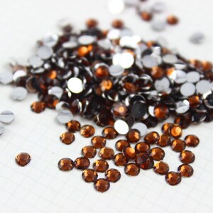 2000 Pieces 3mm Orange Acrylic Flatback Rhinestones 14 Facet (AR313)