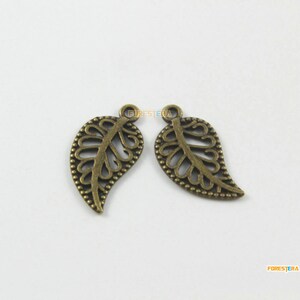 50Pcs Antique Brass Tree Leaf Charm Tree Leaf Pendant 16X10mm (PND1756)
